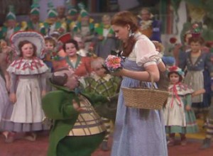 munchkins-and-dorothy